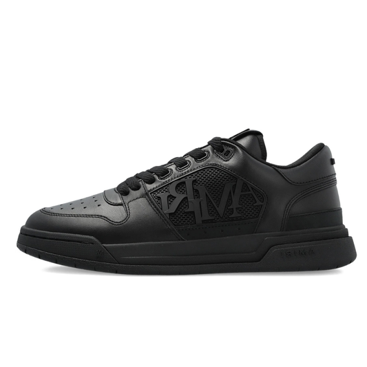Amiri trainer