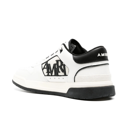 Amiri trainer