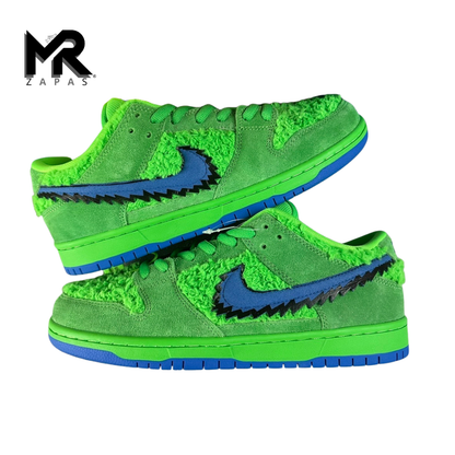 NIKE SB DUNK LOW "Green Bear"