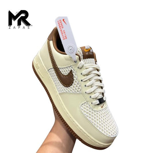 Nike - Air Force 1 07 Low -